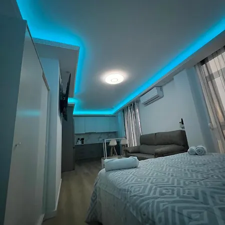 Castillo Deluxe